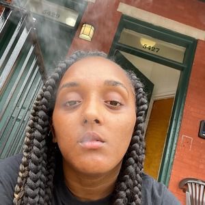 Meet your Posher, Sharima